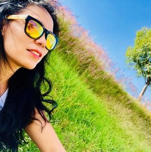 Meet your Posher, Sandy